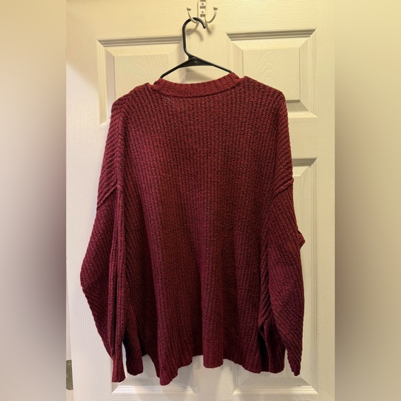 American Eagle Outfitters Maroon Knit Sweater - Picture 3 of 3